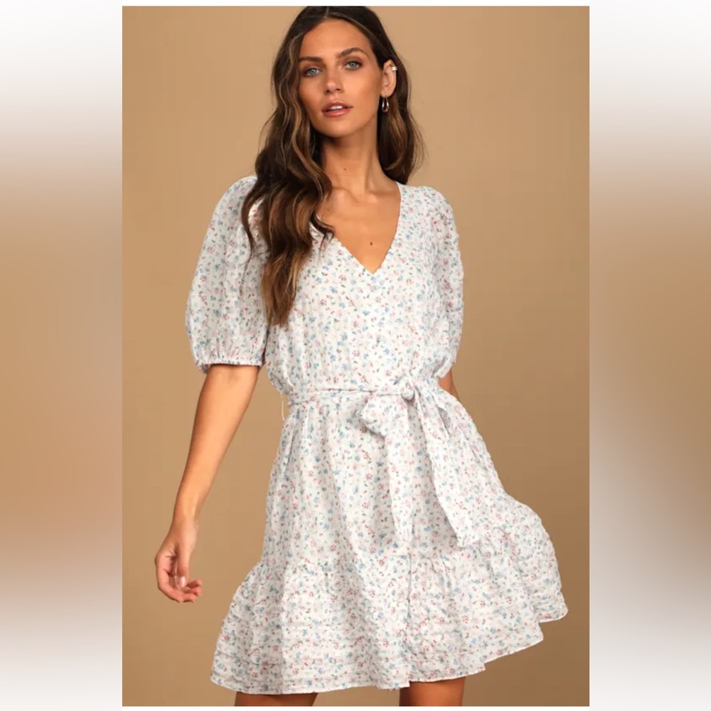 Lulus True Love Blooms White Floral Print Puff Sleeve Button-Up Dress